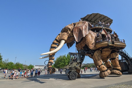 Contacter la mairie de Nantes virtuellement