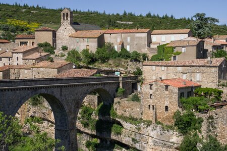 Contacter la mairie de Minerve urgemment
