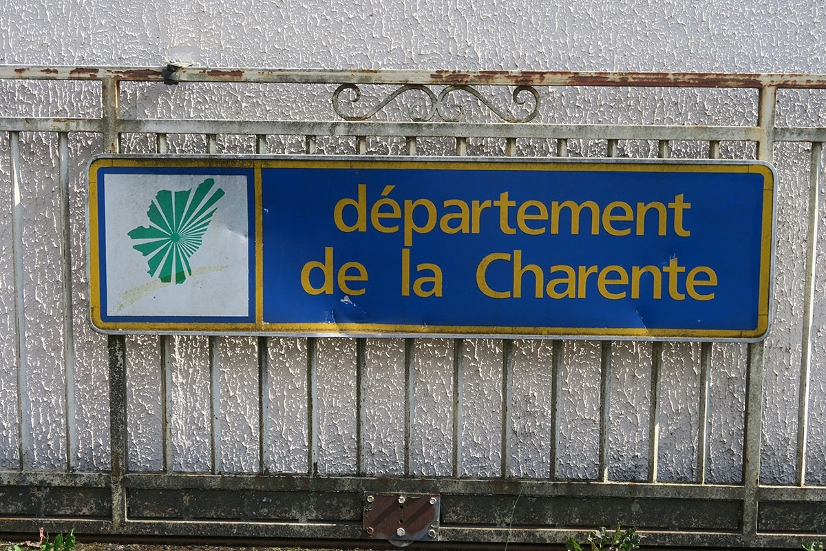 telephone-la-chapelle-charente